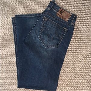 Rock revival Tommy straight 31